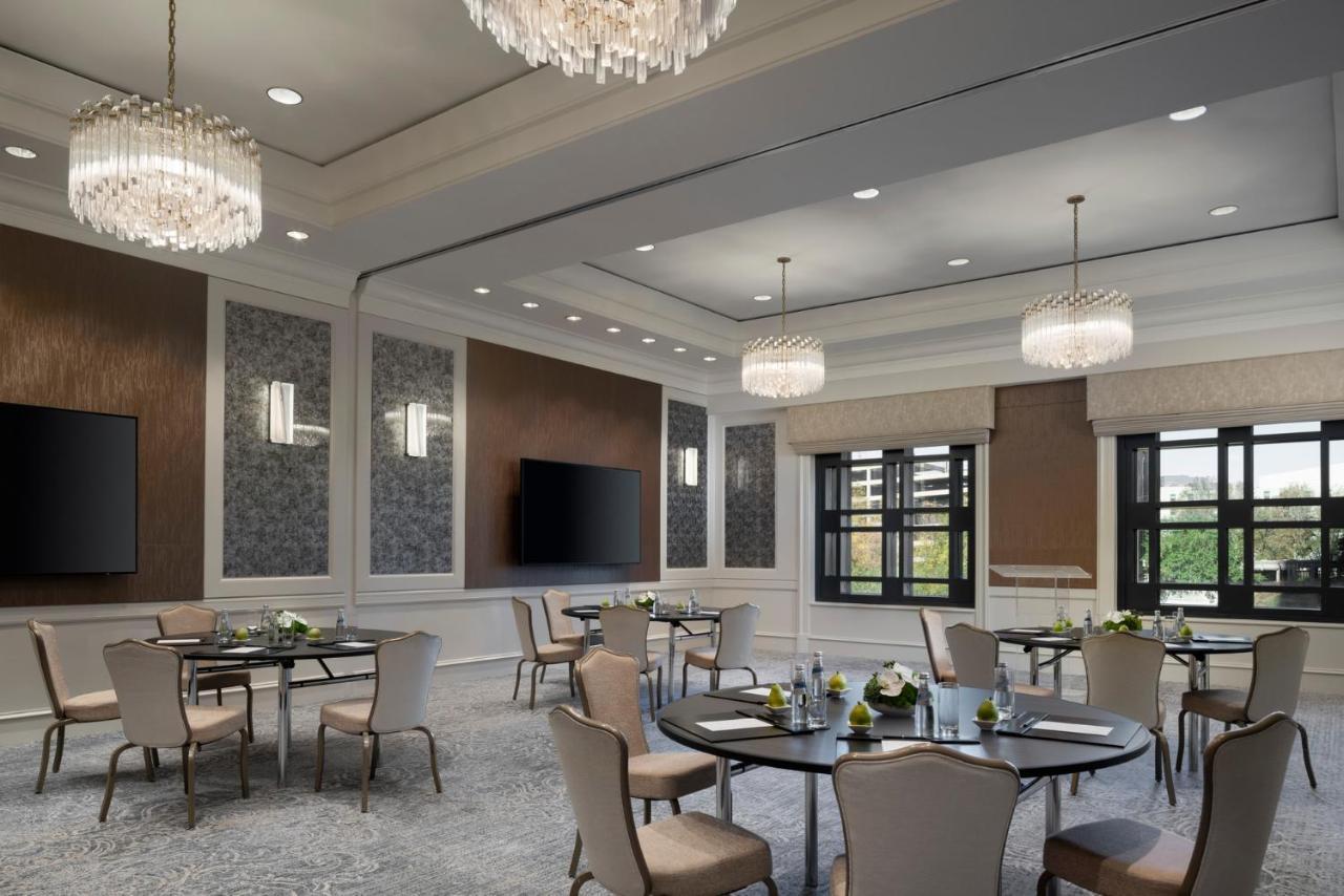 Four Seasons Hotel Атланта Экстерьер фото